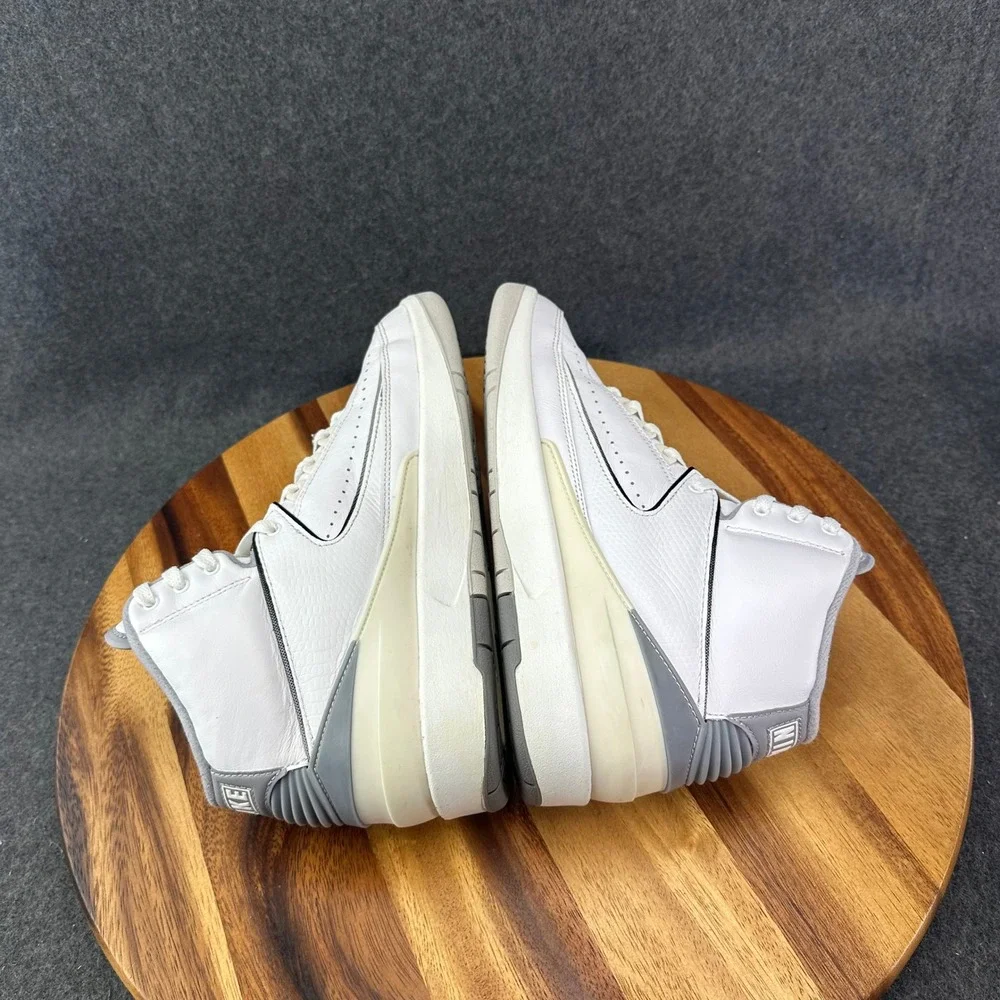 Air Jordan 2 Retro White Cement Grey Sail Black Men's Size 8 DR8884-100